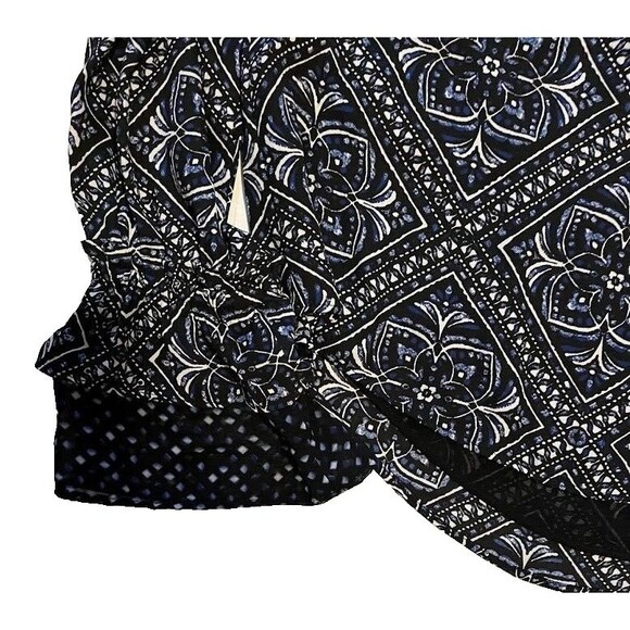 White House Black Market Top M Blue Paisley Off Shoulder Bell Sleeves Bohochic - Picture 6 of 7